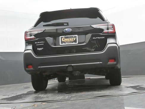 Used 2024 Subaru Outback Premium image 30