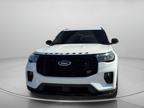 New 2026 Ford Explorer ST w/ Sun And Sound Package image 8