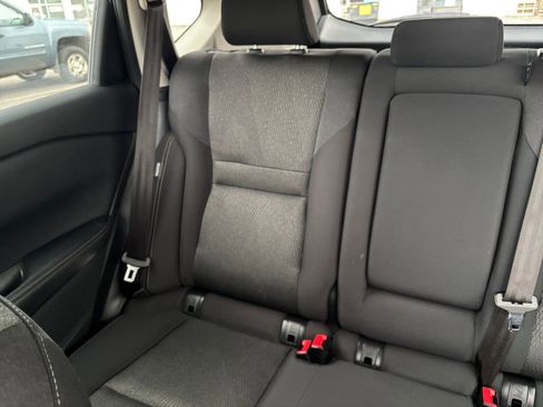 Used 2025 Nissan Rogue SV image 40