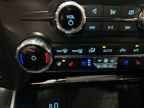 Used 2022 Ford F150 Raptor w/ Raptor 37 Performance Package image 32