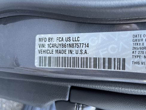 Used 2022 Jeep Grand Cherokee Limited 4xe image 29