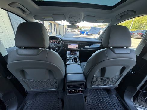 Used 2025 Audi Q7 3.0T Premium Plus image 57