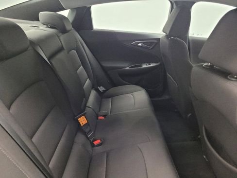 Used 2018 Chevrolet Malibu LS image 19