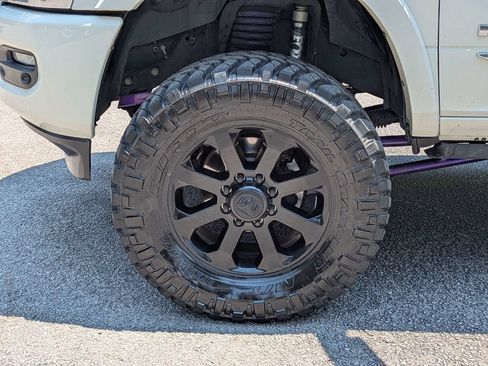 Used 2020 RAM 2500 Limited AWD/4WD image 12