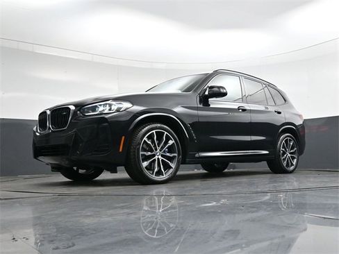 Used 2023 BMW X3 M40i w/ Premium Package image 32