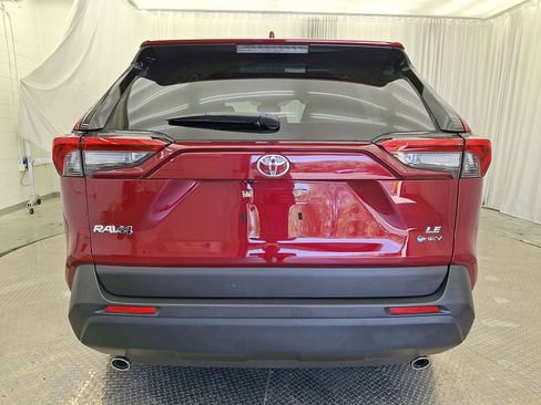 Used 2025 Toyota RAV4 LE AWD/4WD image 22
