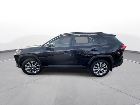 Certified 2024 Toyota RAV4 XLE Premium image 9