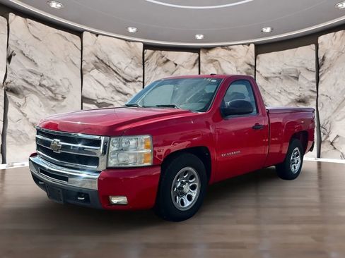 Used 2011 Chevrolet Silverado 1500 LT w/ Interior Plus Package image 4