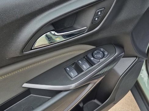 Used 2025 Chevrolet Trax ACTIV w/ Driver Confidence Package image 14