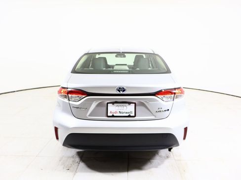 Used 2023 Toyota Corolla LE image 12