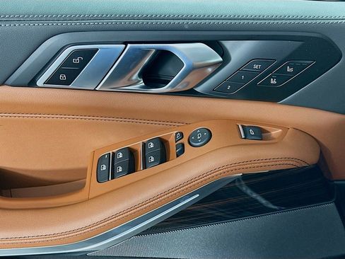 New 2026 BMW X5 M60i w/ Executive Package image 20