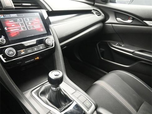 Used 2019 Honda Civic Sport image 29