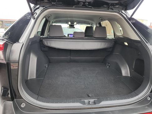 Certified 2025 Toyota RAV4 XLE image 28