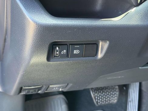 Used 2023 Toyota RAV4 LE image 18