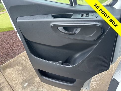 Used 2021 Freightliner Sprinter 3500 image 28