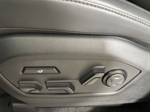 Used 2024 Hyundai Santa Fe Calligraphy image 10