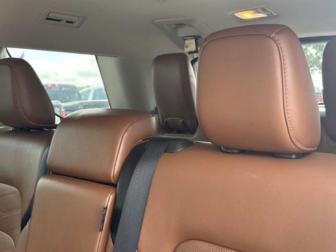 Used 2024 Nissan Pathfinder Platinum w/ Cargo Package FWD image 24