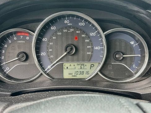 Used 2015 Toyota Corolla LE FWD image 17