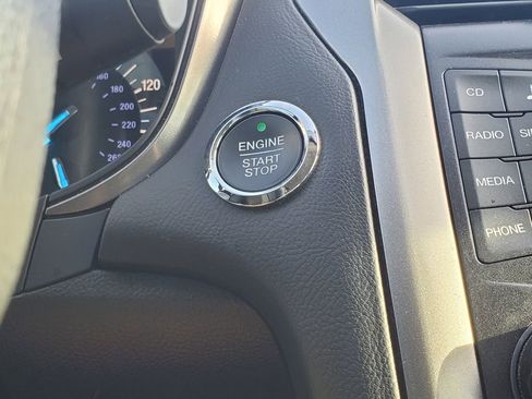 Certified 2017 Ford Fusion SE image 26