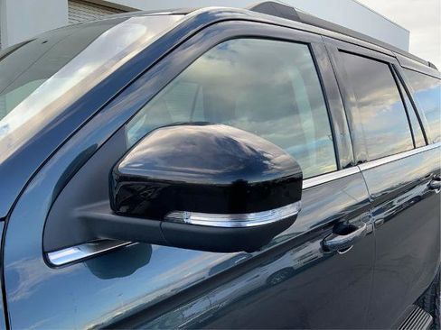 Certified 2025 Ford Expedition Max Active AWD/4WD image 24