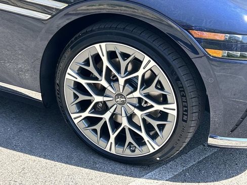 New 2026 Genesis G90 3.5T image 9