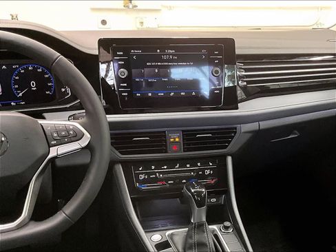 New 2026 Volkswagen Jetta SEL image 9