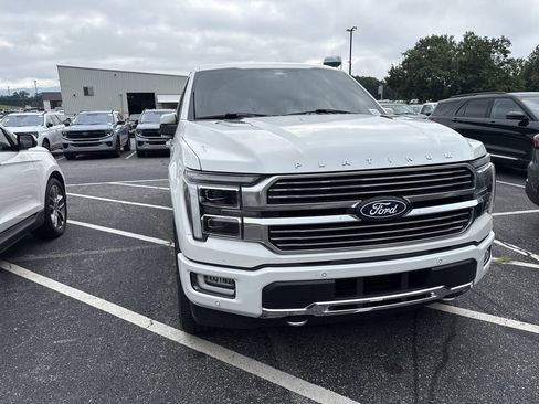 Used 2024 Ford F150 Platinum w/ Equipment Group 703A Plus AWD/4WD image 4