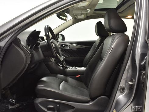 Used 2017 INFINITI Q50 2.0t w/ Moonroof Package image 10