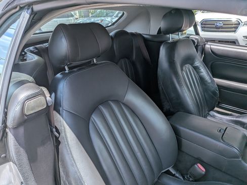 Used 2003 Jaguar XK8 Convertible RWD image 13