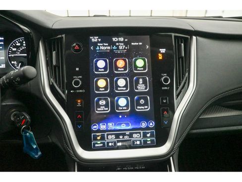 Used 2023 Subaru Outback Premium image 33