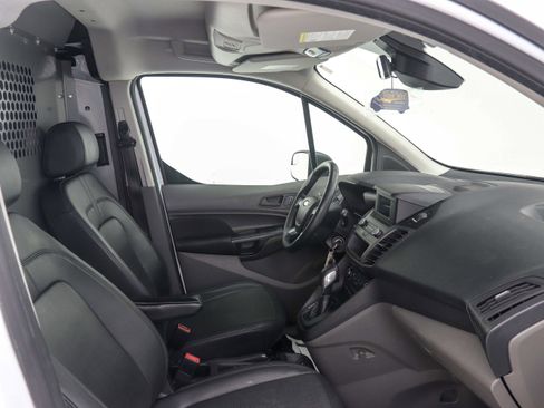 Used 2019 Ford Transit Connect XL FWD image 17