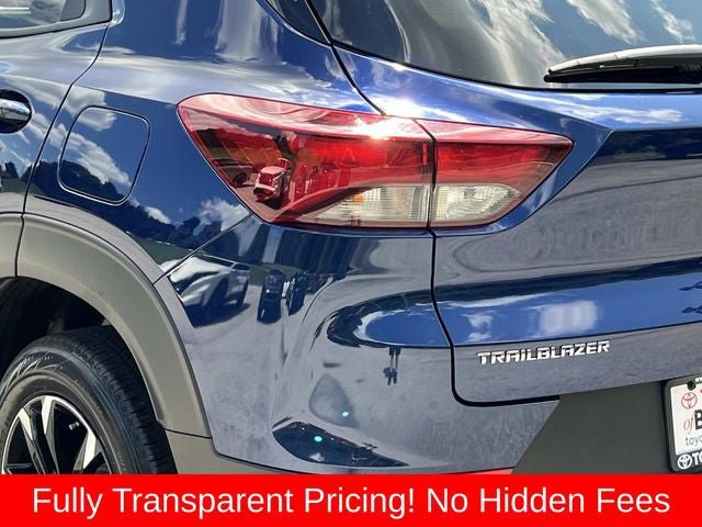 Used 2023 Chevrolet TrailBlazer LT FWD image 5