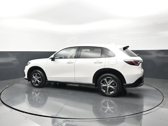 Used 2025 Honda HR-V EX-L image 2