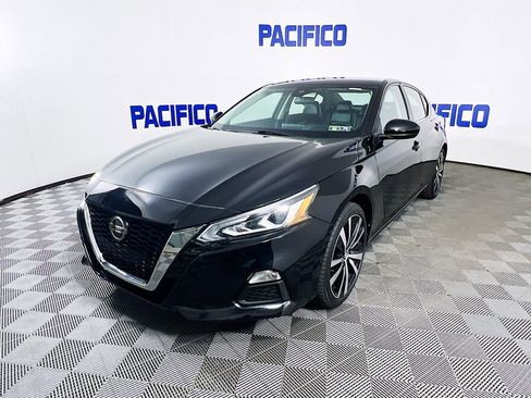 Used 2022 Nissan Altima 2.5 SR image 4