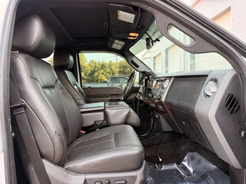 Used 2012 Ford F250 Lariat w/ Lariat Ultimate Pkg AWD/4WD image 28