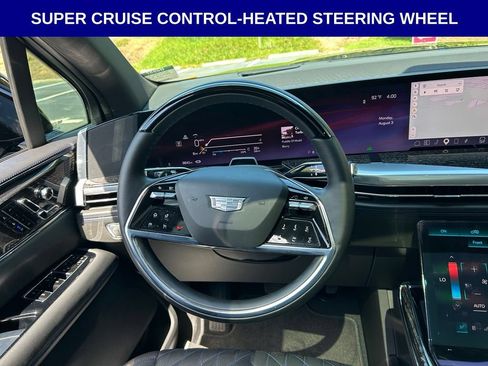 Used 2025 Cadillac Escalade IQ Luxury 1 AWD/4WD image 15