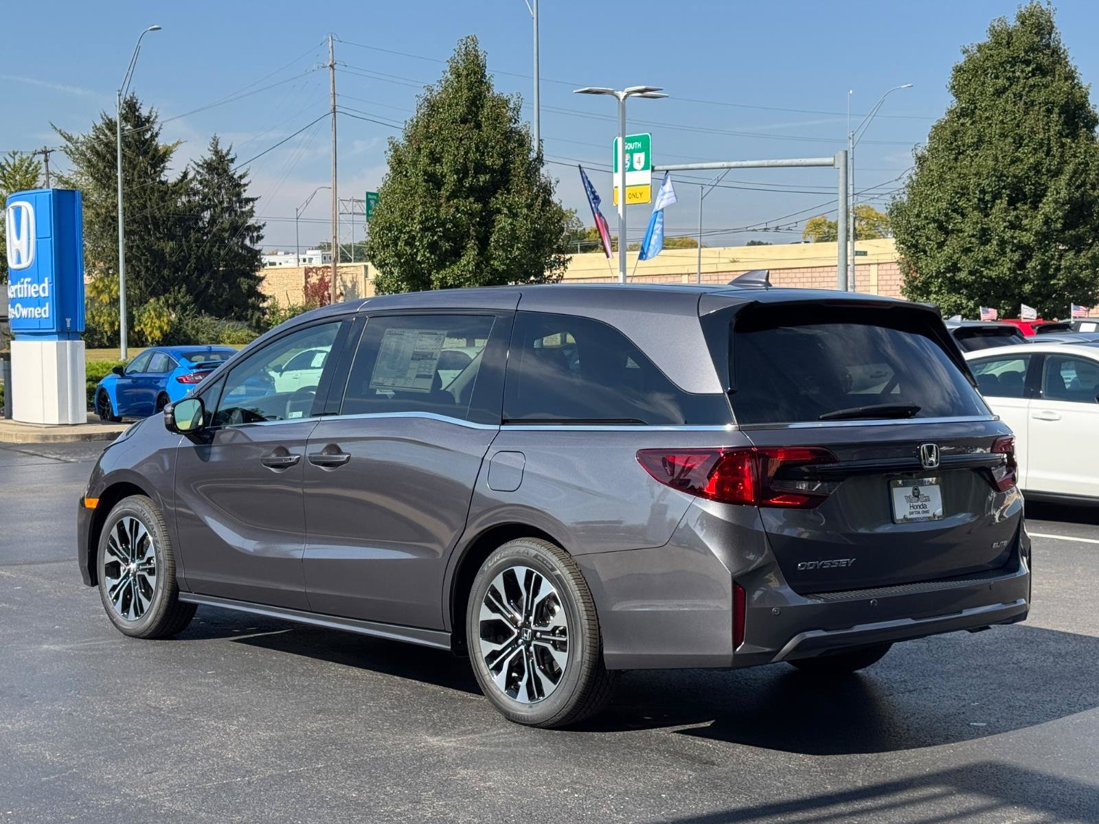 New 2027 Honda Odyssey Elite image 9