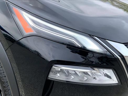 Used 2022 Nissan Rogue Platinum w/ Head-Up Display Package image 28