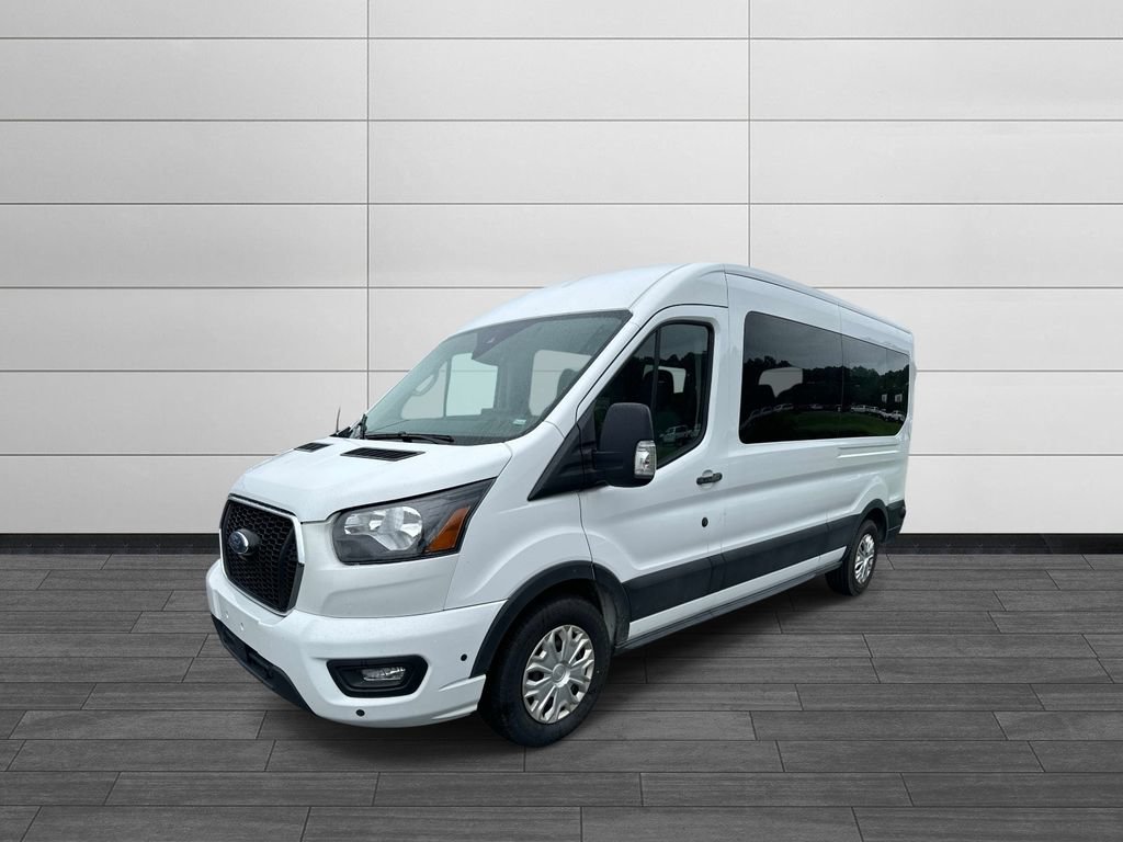 Used 2024 Ford Transit 350 XLT RWD image 7