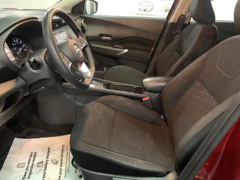 Used 2023 Nissan Kicks SV image 12