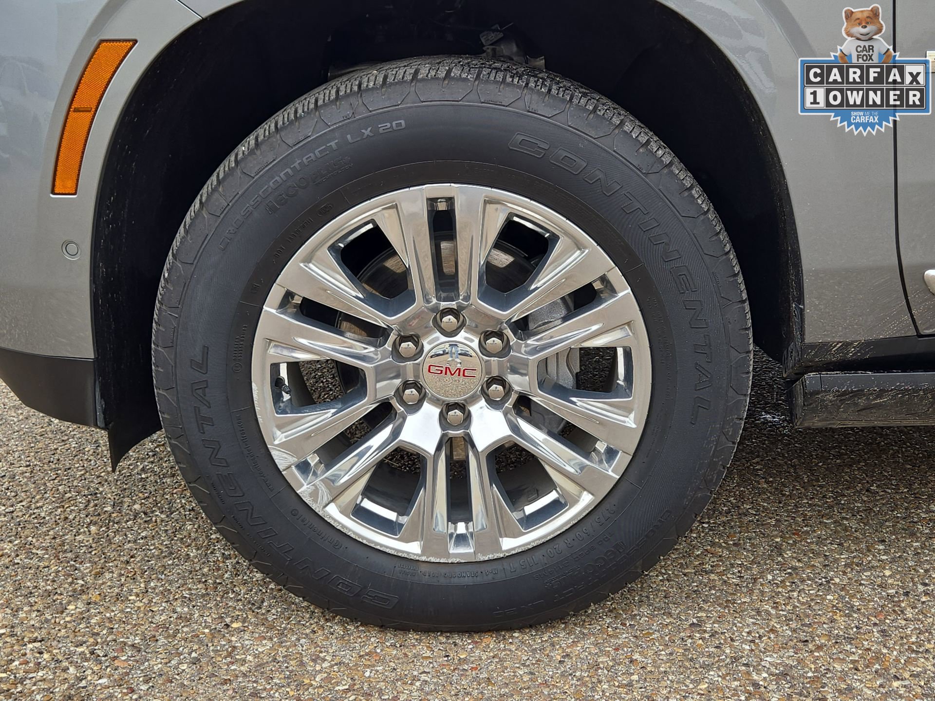 Used 2026 GMC Yukon Denali w/ Sun & Power Step Package AWD/4WD image 11