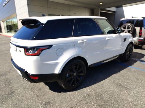 Certified 2022 Land Rover Range Rover Sport HSE Silver Edition image 3