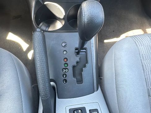 Used 2012 Toyota RAV4 4WD w/ Value Pkg image 28