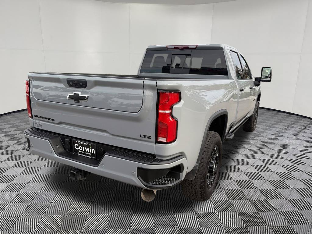 Used 2024 Chevrolet Silverado 2500 LTZ w/ LTZ Plus Package AWD/4WD image 10