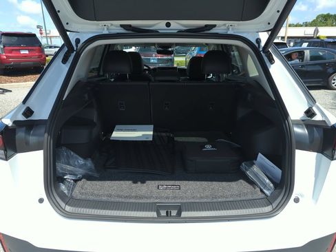 New 2026 Volkswagen Tiguan SE AWD/4WD image 19