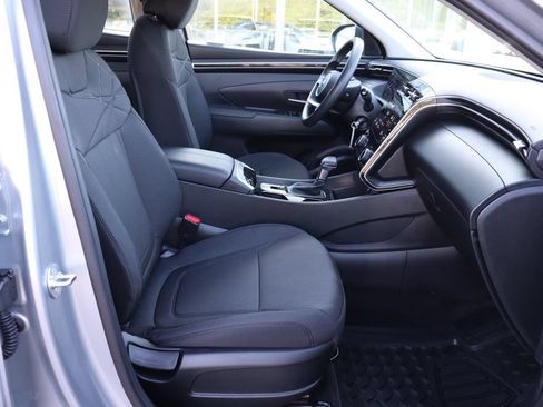 Used 2024 Hyundai Tucson SE FWD image 19