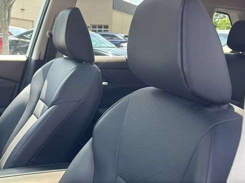 Used 2023 Nissan Rogue SV w/ SV Premium B Package AWD/4WD image 24