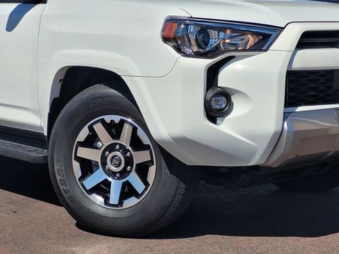 Certified 2024 Toyota 4Runner TRD Off-Road Premium AWD/4WD image 4