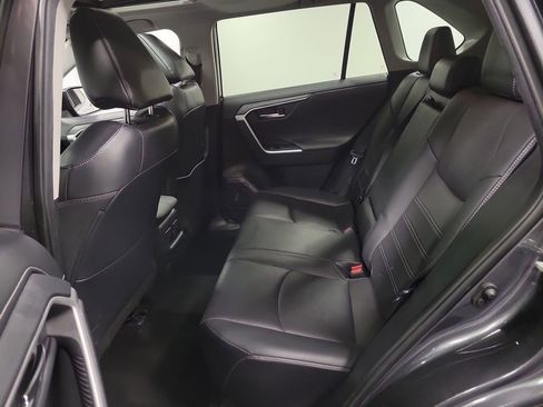 Used 2021 Toyota RAV4 Limited AWD/4WD image 25