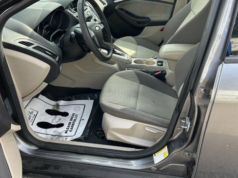 Used 2012 Ford Focus SE FWD image 13